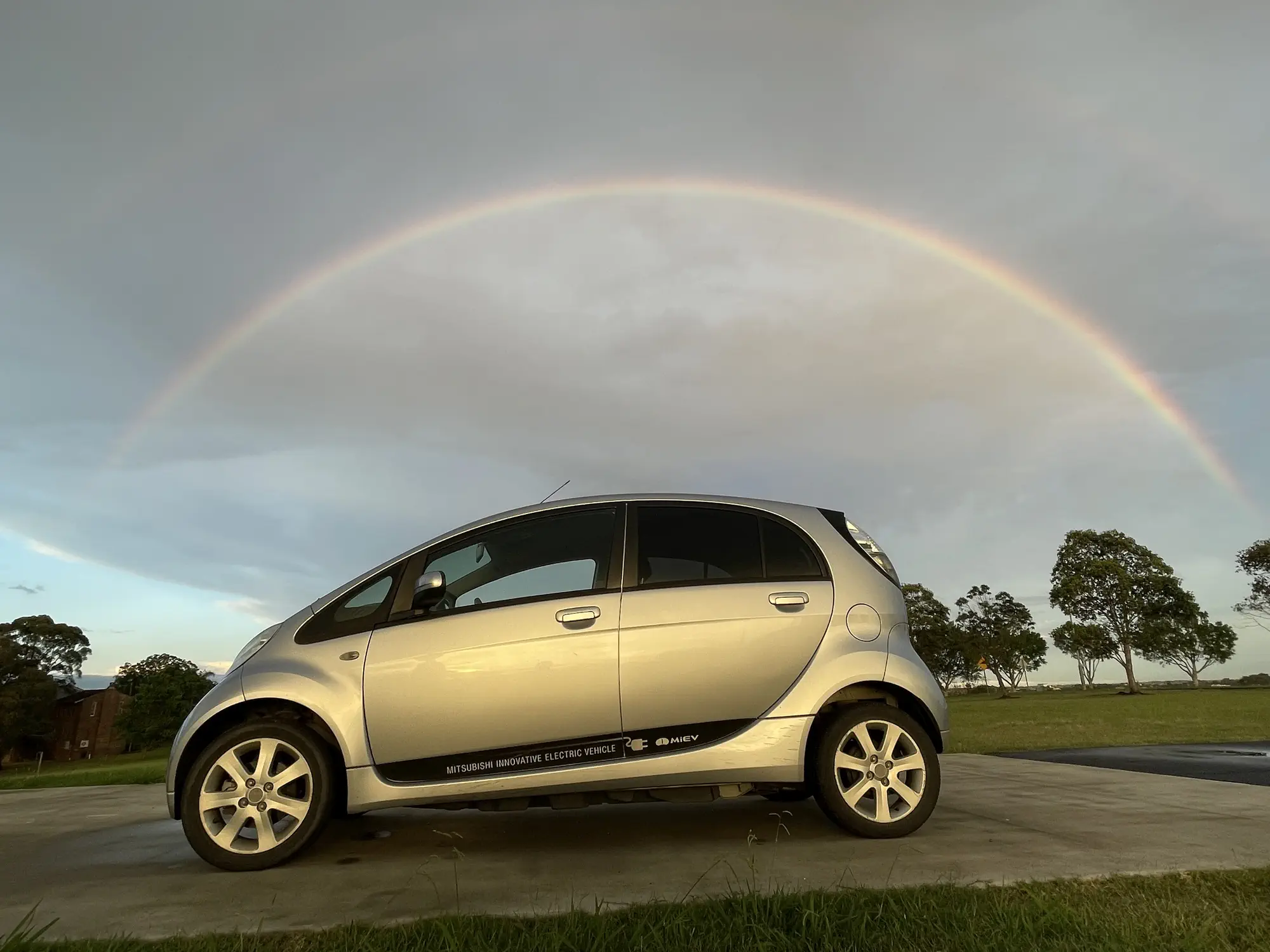 Mitsubishi i-MiEV 2009 – Australian electric car owner real world experience review